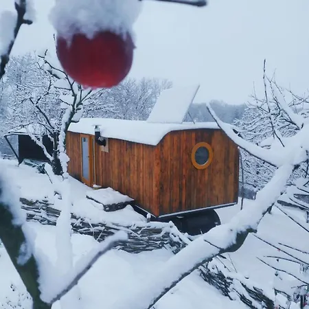 Luxussátor Maringotka V Sadu Na Skale *